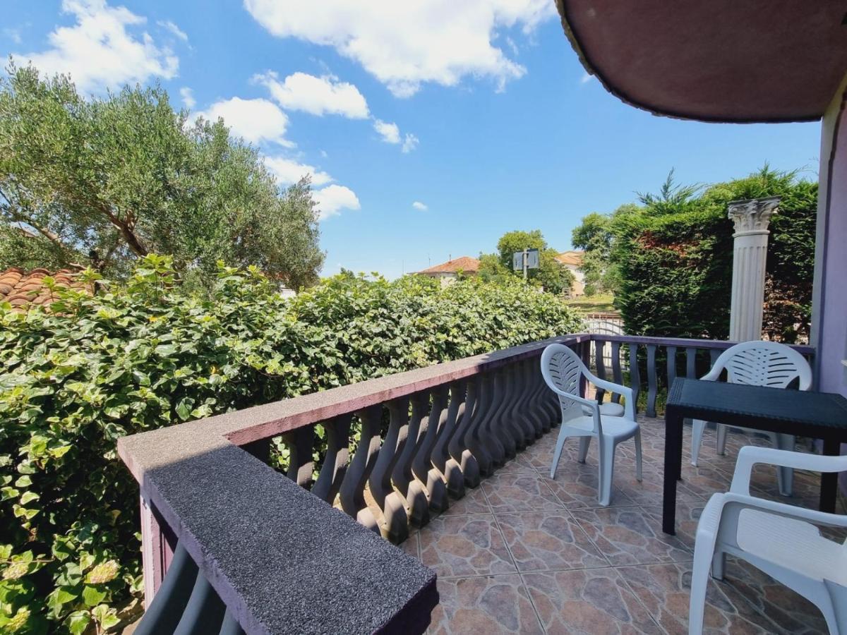 Apartmani Nika Bibinje Exterior foto